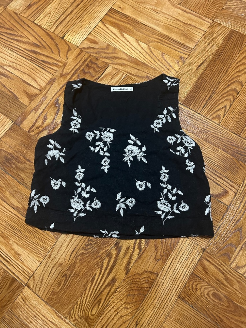 Abercrombie Floral Crop Top